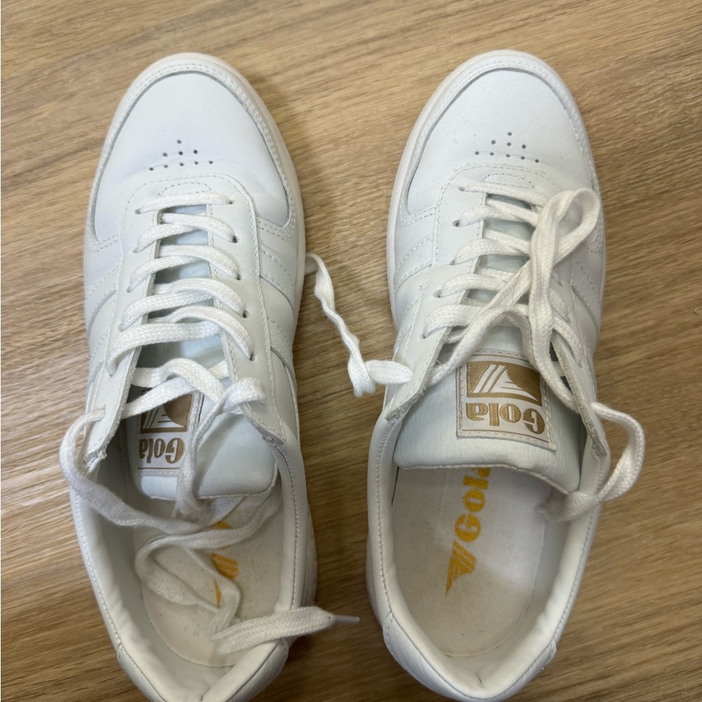 Gola sneakers White leather GOLA grandslam sneakers size 7.5. They run big